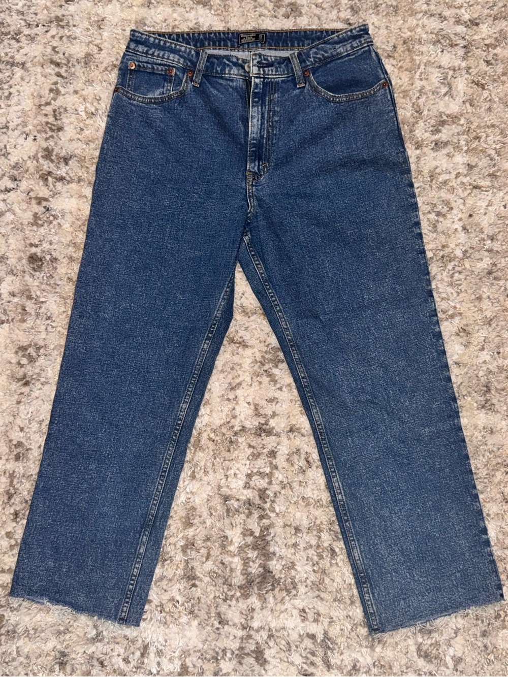 Abercrombie & Fitch Zoe Natural Rise Ankle Straight Jeans 31 12R Raw Hem
